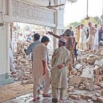 31 security personnel dead in blast at police line in pak