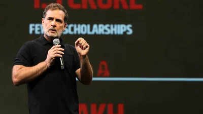 indore chhatron ki goonj rahul gandhi attacks paper leaks privatisation under system vs students pitch