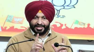 ravneet bittu file photo